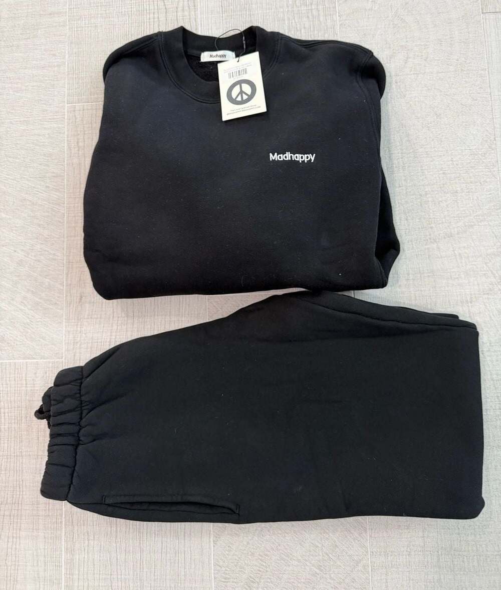 Madhappy Classics Fleece Sweatpant and Crewneck Sweatshirt Set